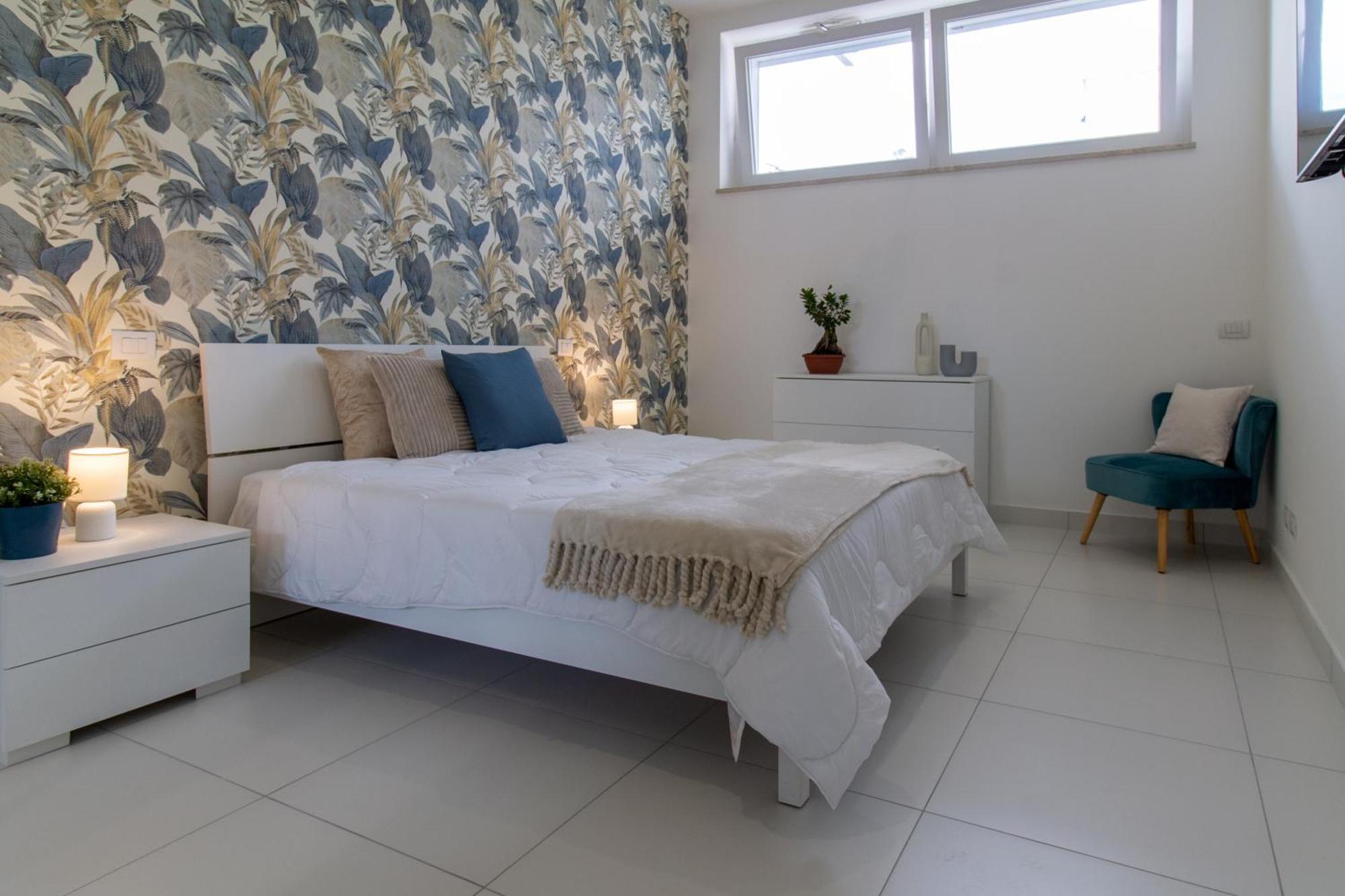 Sky Suite Blue Pomezia Bagian luar foto